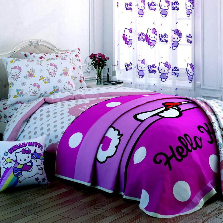 Hello Kitty Winter Yatak Örtüsü (150x220 Cm) A101